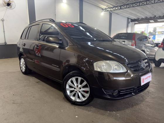 VOLKSWAGEN SPACEFOX 1.6 MI COMFORTLINE 8V FLEX 4P MANUAL VOLKSWAGEN SPACEFOX 1.6 MI COMFORTLINE 8V FLEX 4P MANUAL